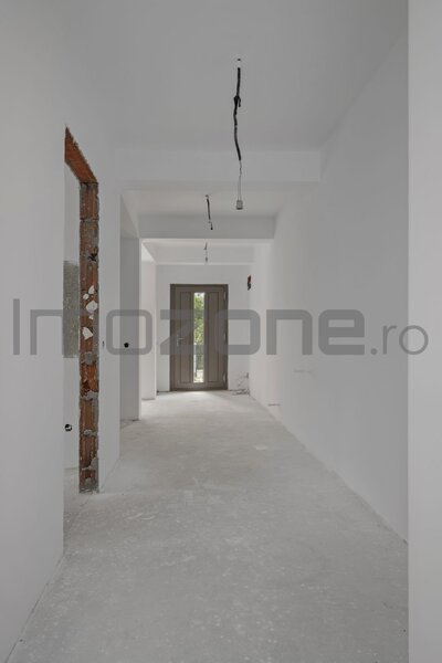 Buftea, Str. Horia, langa lac, duplex p+m, 195 mp utili