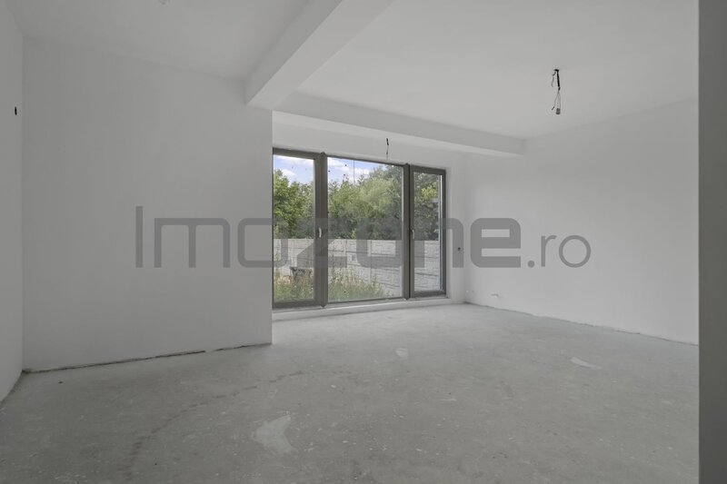 Buftea, Str. Horia, langa lac, duplex p+m, 195 mp utili