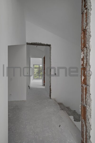 Buftea, Str. Horia, langa lac, duplex p+m, 195 mp utili